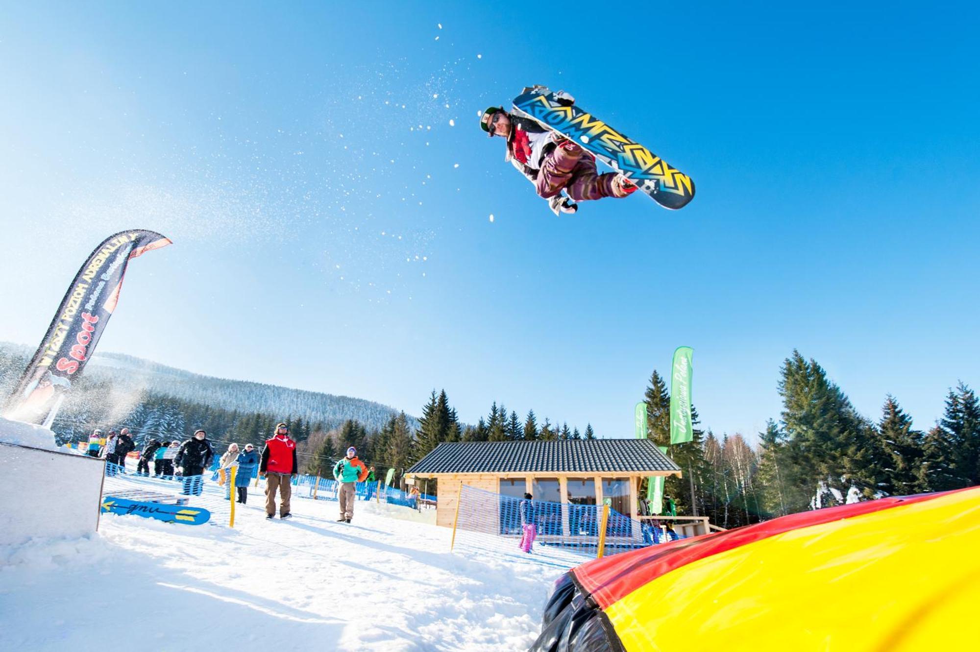 Biala Perla - Czarna Gora Resort Шенна Екстериор снимка